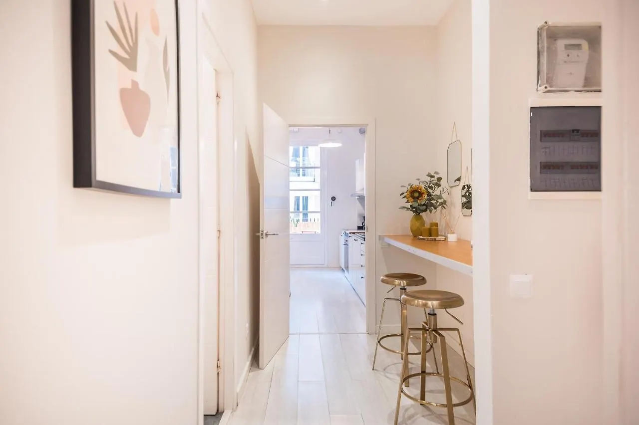 Appartement Terrace, Sun And Local Lifestyle In Gracia à Barcelone